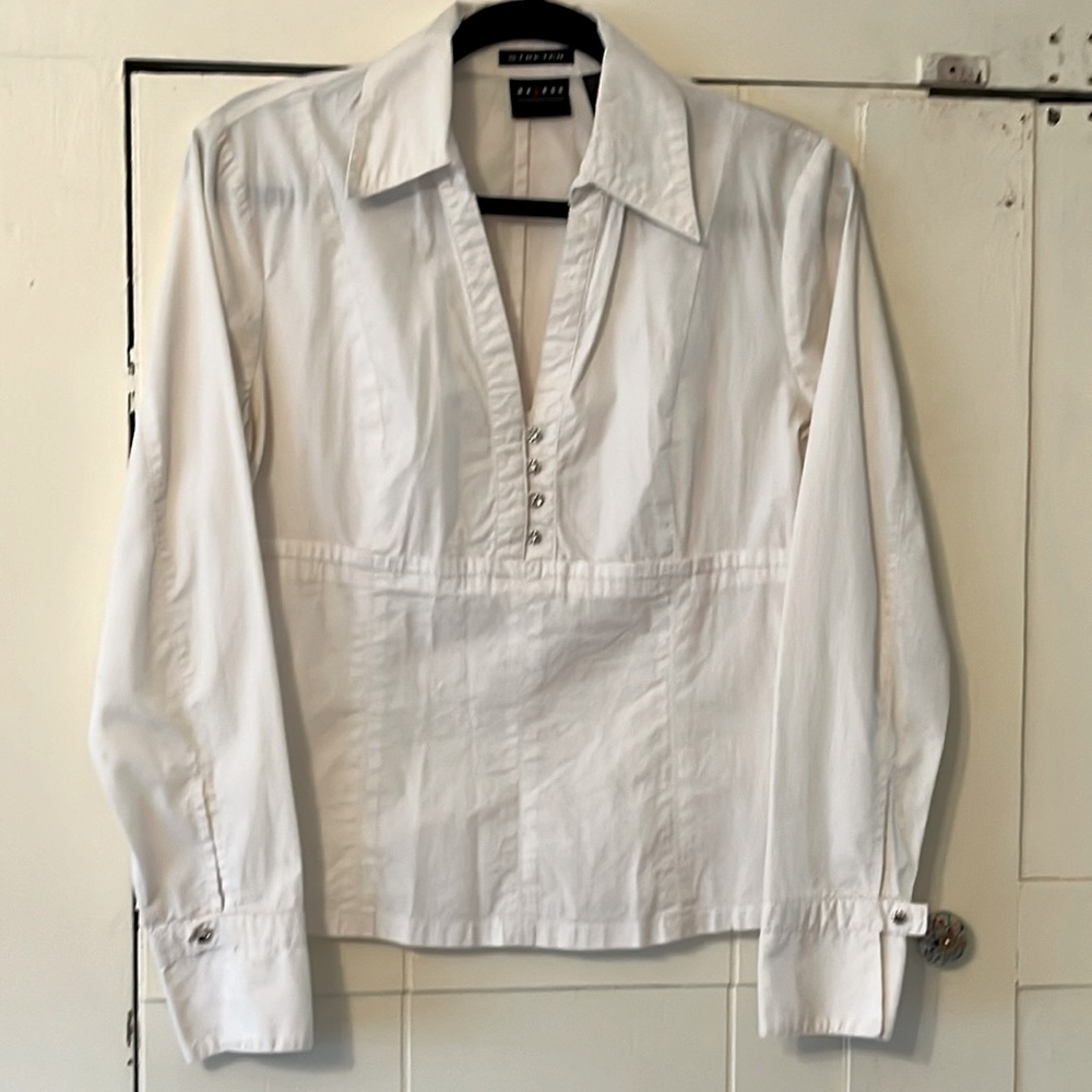 An office staple, feminine business blouse ladies size 12